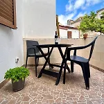 Nuras - Casa Linda Center *